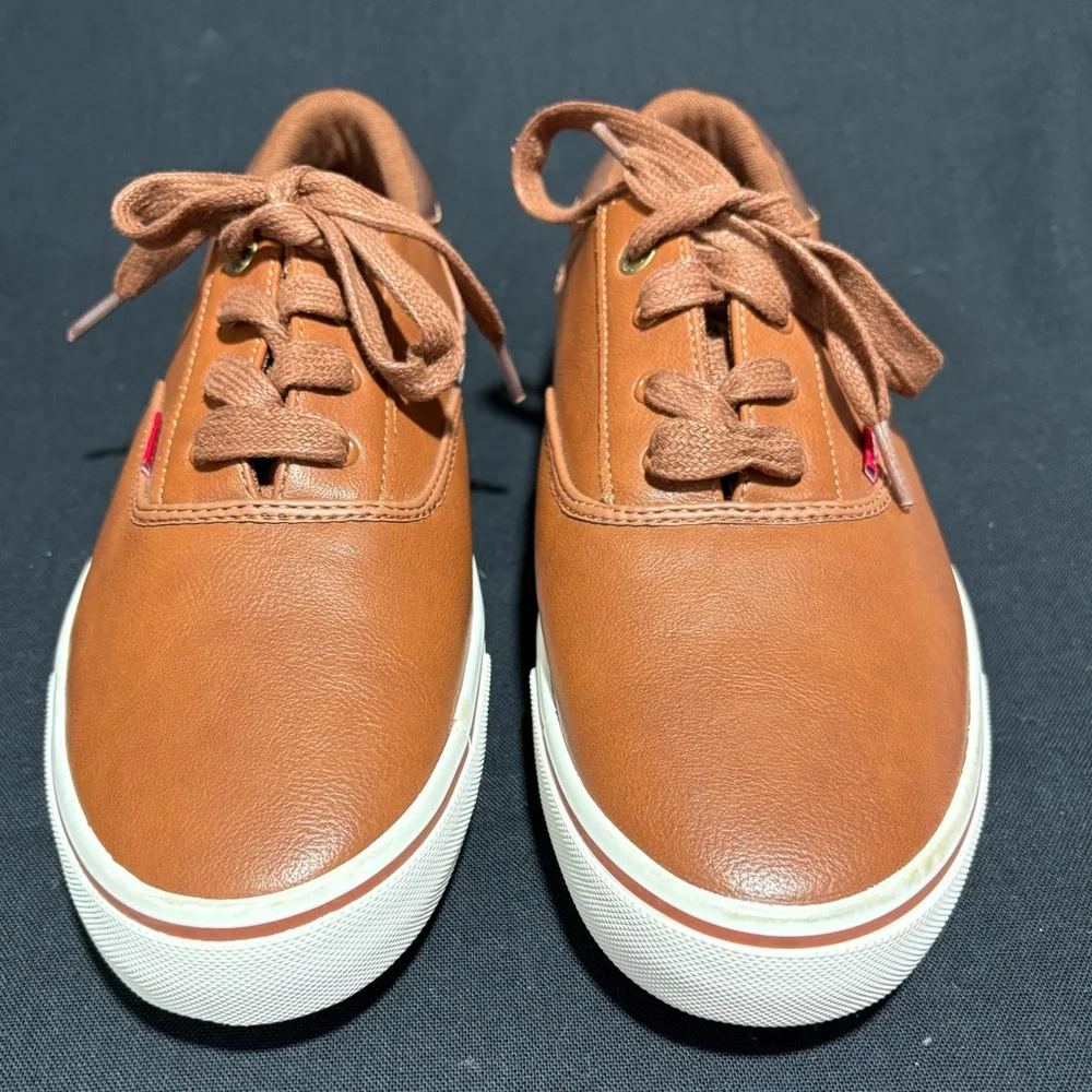 NWOT Classic Brown Levi’s Men’s Perfect Waxed Sneakers Size 10 - Picture 1 of 7